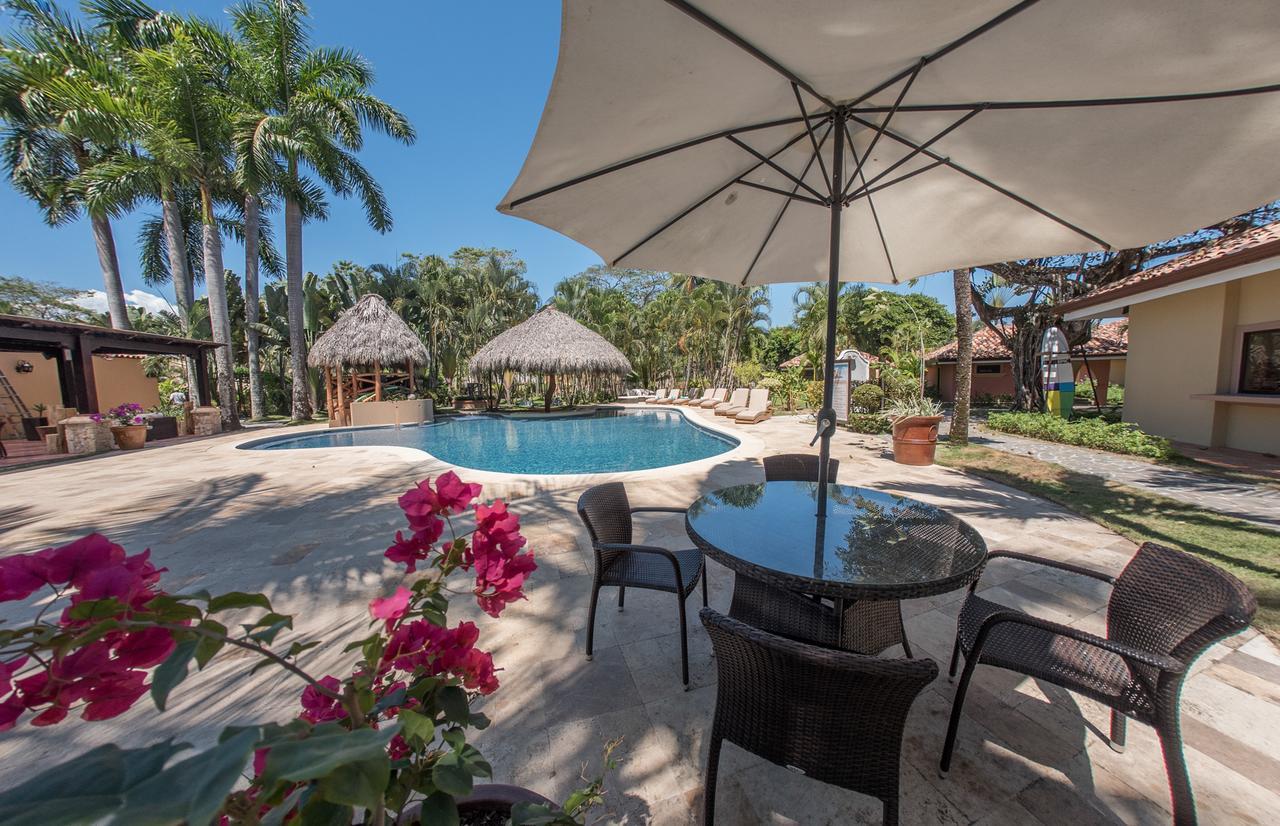 Sunset Del Mar Beach Resort Esterillos Este Exterior photo